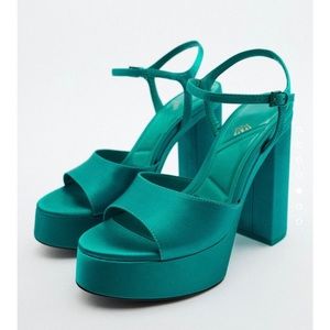 BRAND NEW ZARA TURQUOISE PLATFORM HEELS SIZE 6
